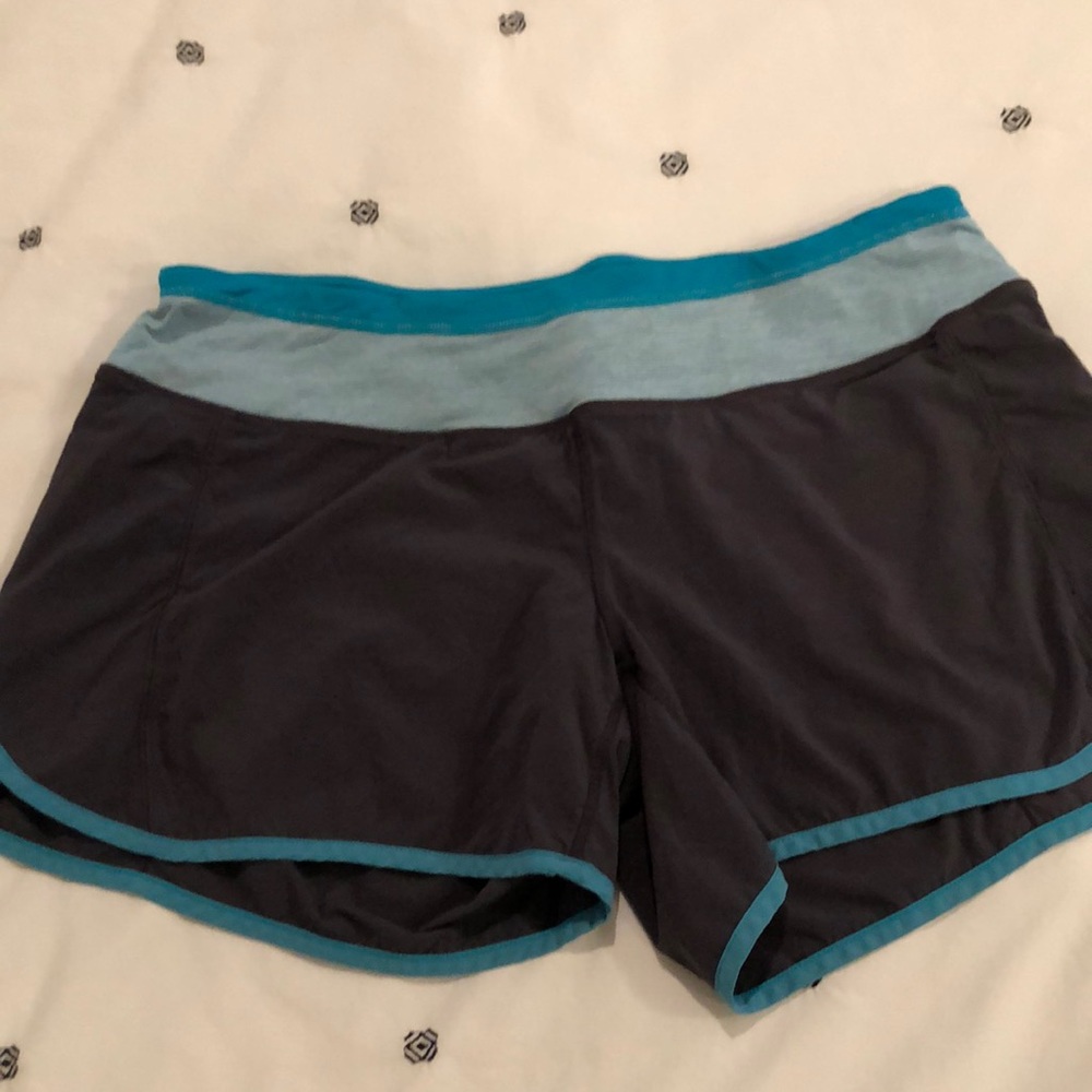 Charcoal grey Lulu lemon shorts